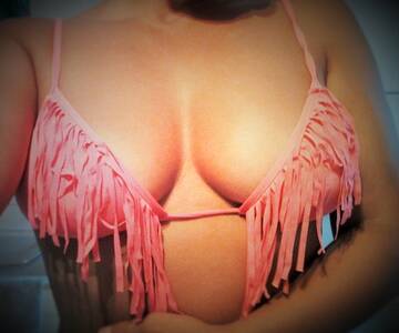 Public Photo of yasmine77