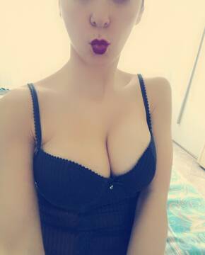 Public Photo of lily