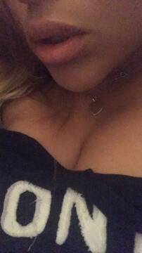 Public Photo of LolitaLatina