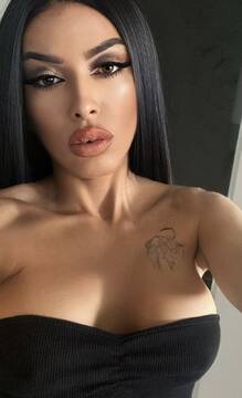 Public Photo of Giulia18vv