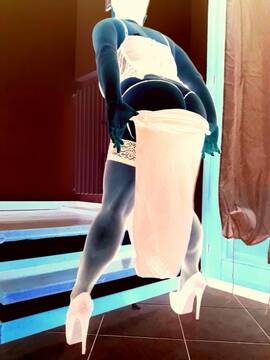 Public Photo of Scaryele