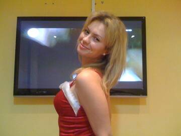 Public Photo of KiraDivine